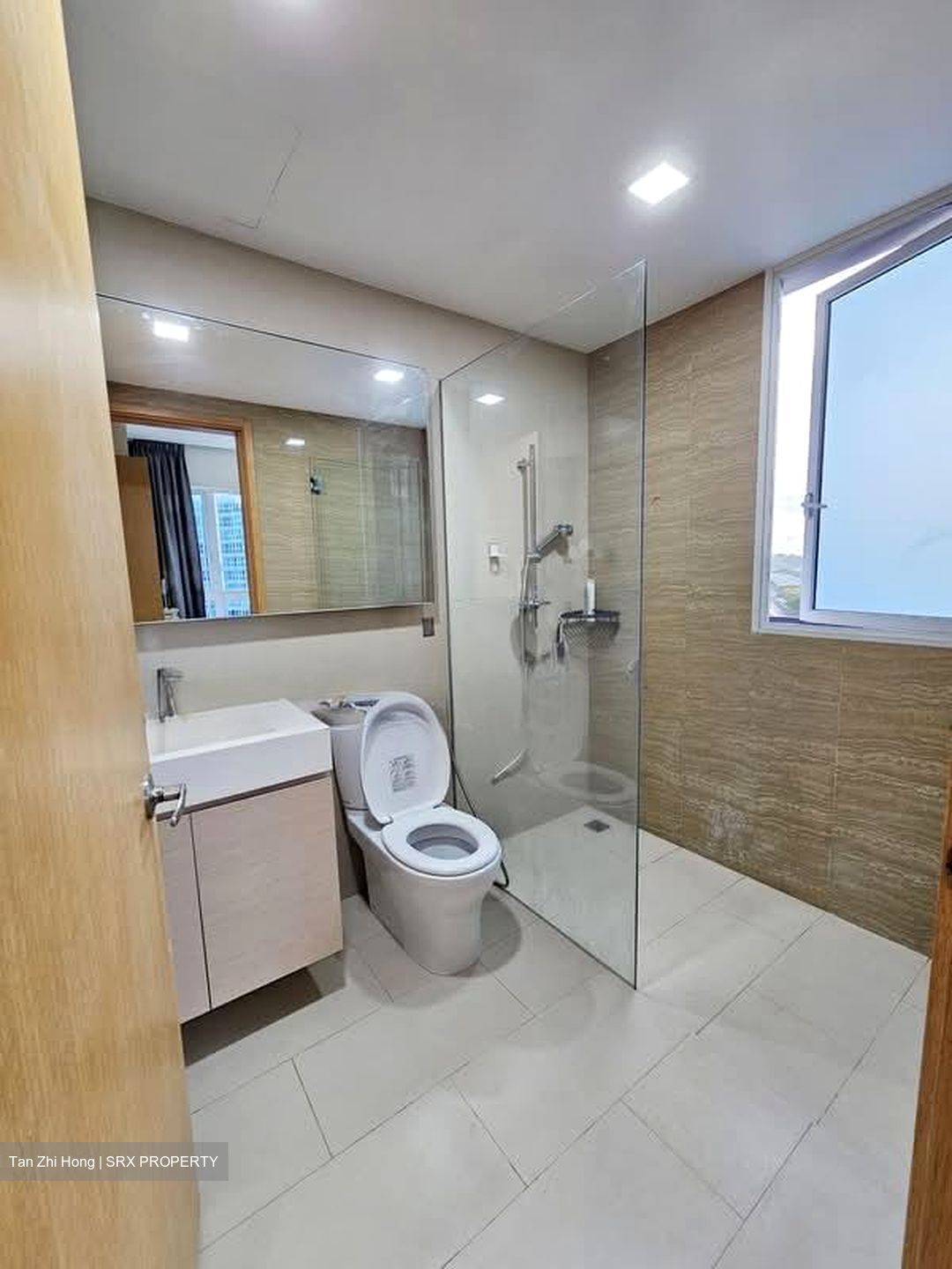 Waterview (D18), Condominium #570446621